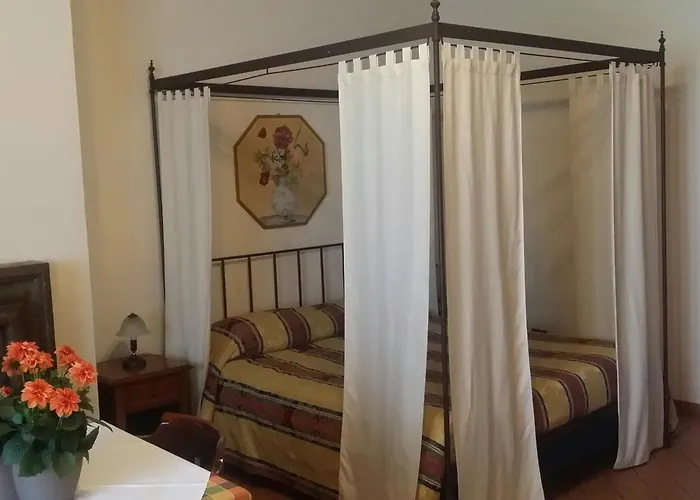 Aparthotel Casale Mostacciano