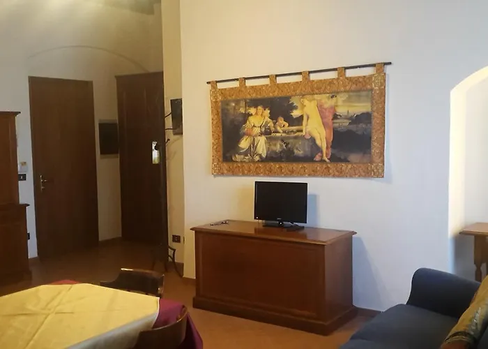 Casale Mostacciano Aparthotel 4*