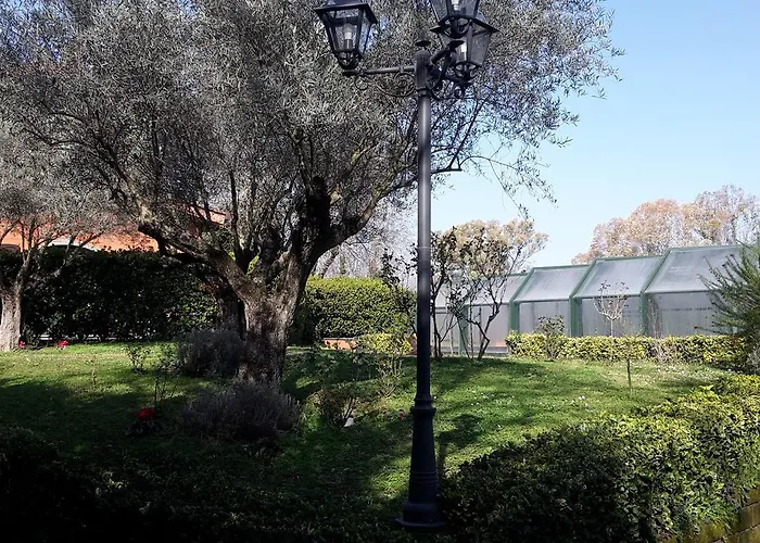 Aparthotel Casale Mostacciano