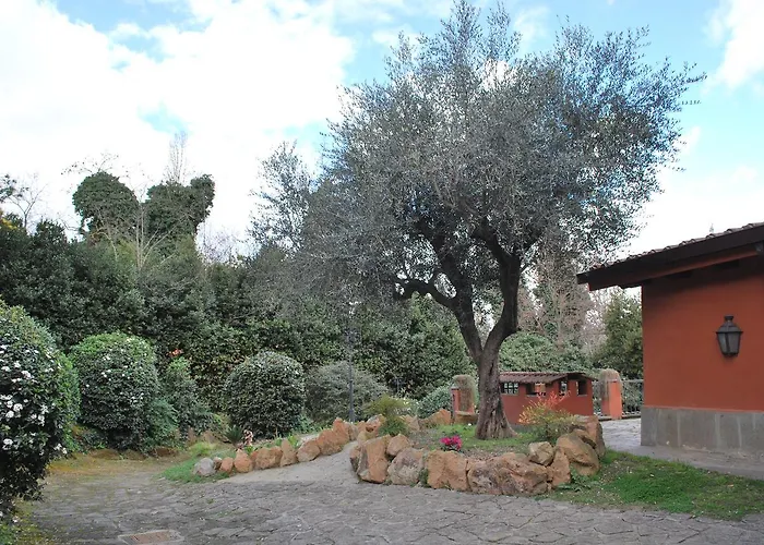 Casale Mostacciano 4*