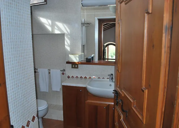 Casale Mostacciano 4* Roma