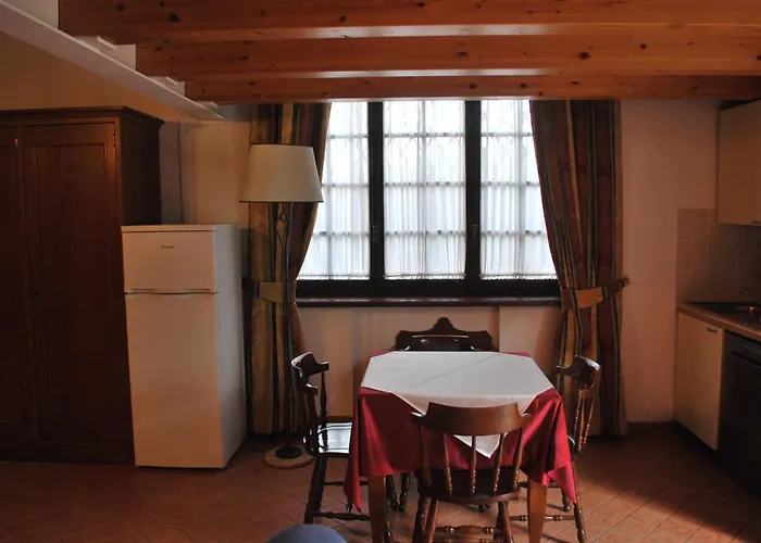 Casale Mostacciano 4* Roma