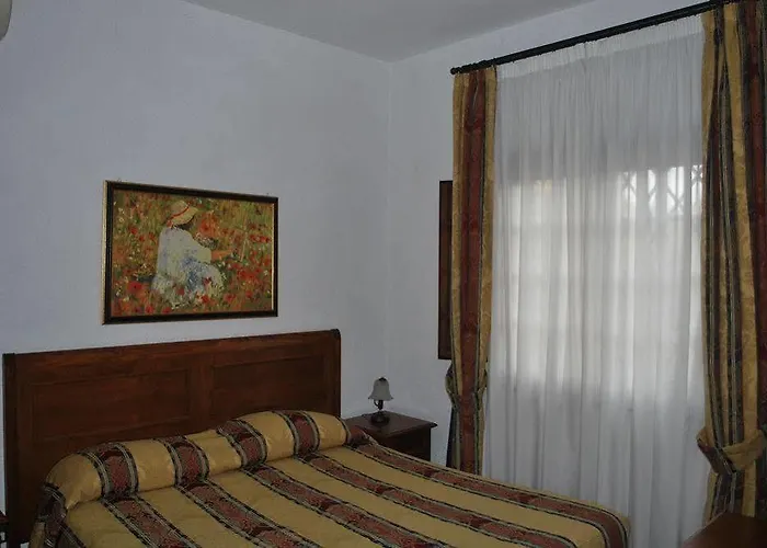Aparthotel Casale Mostacciano 4*